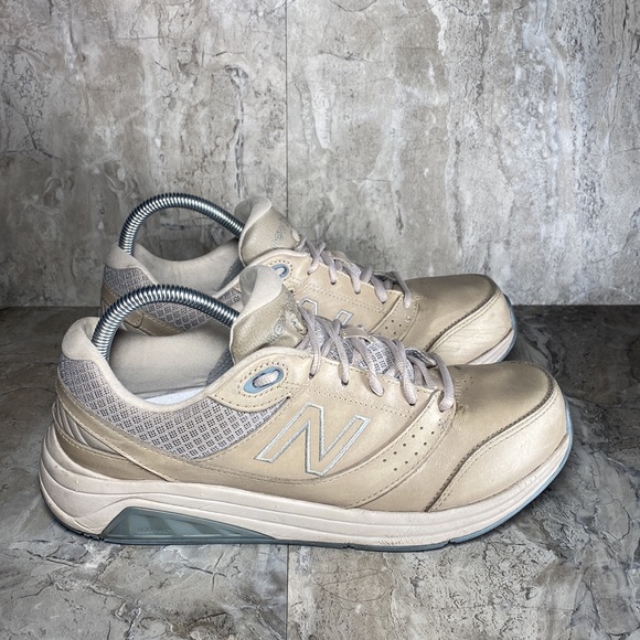 New Balance 928v3 Woman’s Shoes - Size: 10 2A(Narrow) - Picture 2 of 7